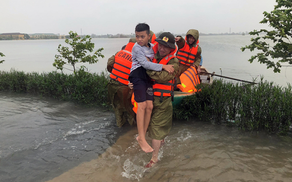 Chủ động ứng phó mưa, lũ từ Quảng Trị đến Khánh Hòa -0