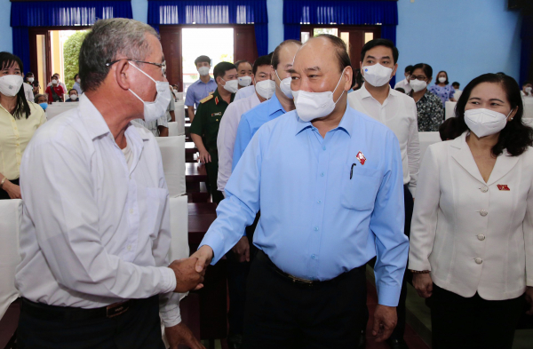 Chủ tịch nước: TP Hồ Chí Minh tiếp tục chủ động kiểm soát tốt dịch bệnh, thực hiện hiệu quả 