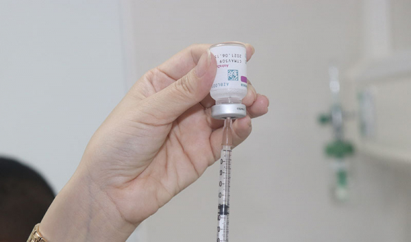 Hanoi shortens gap between two AstraZeneca vaccine jabs -0