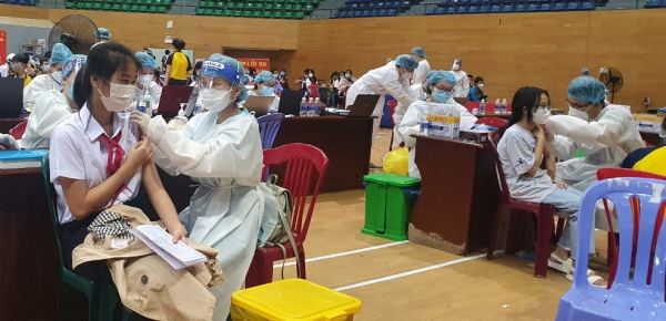 Đà Nẵng: An toàn tiêm vaccine ngừa COVID-19 cho hơn 34.701  học sinh các khối lớp 8, lớp 9  -0