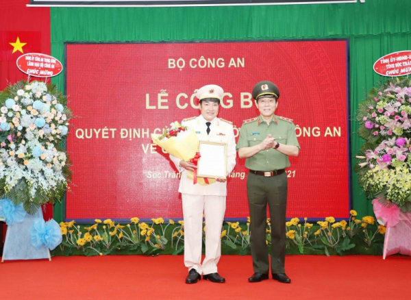 New Director of Soc Trang Provincial Police Department takes office -1