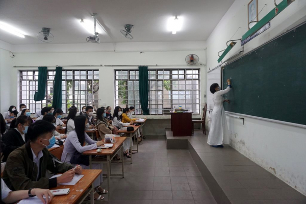 Học sinh tại Đà Nẵng thực hiện 5K trong ngày đầu trở lại trường học  -1