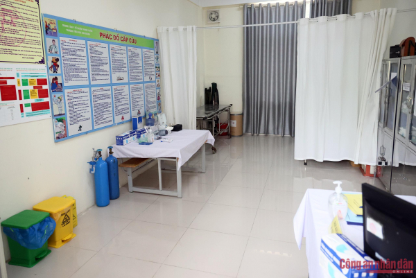 Hà Nội: 5 quận, huyện thí điểm điều trị F0 nhẹ tại Trạm Y tế lưu động -0