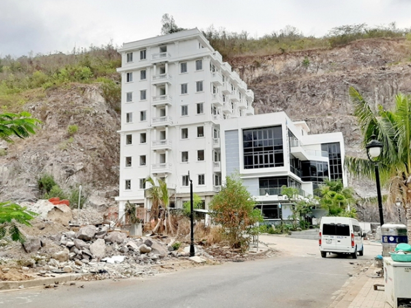 Đấu thầu “cắt ngọn” 15 căn nhà khu biệt thự Ocean View Nha Trang -0