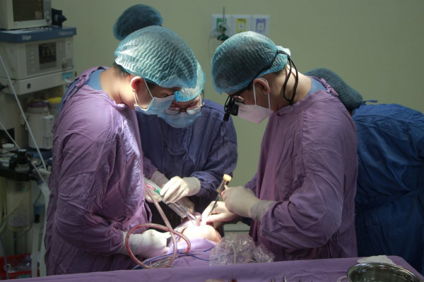 Bệnh viện 199 phẫu thuật thành công 2 ca chỉnh hình hàm mặt đầu tiên tại Đà Nẵng -2