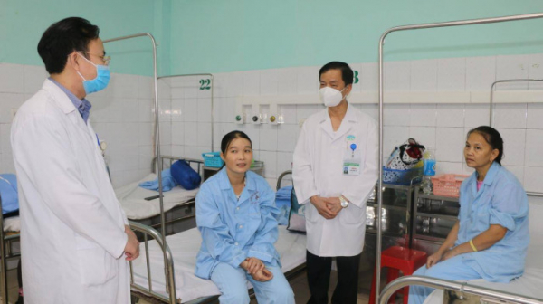 Các công nhân phản ứng sau tiêm vaccine Vero Cell ở Thanh Hóa đã xuất viện -0