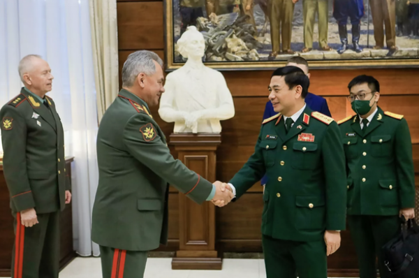 Việt Nam- Nga nhất trí thúc đẩy hợp tác quốc phòng nhân chuyến thăm của Chủ tịch nước -0