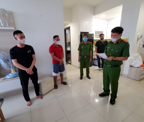 Cục Cảnh sát hình sự bắt 7 đối tượng hoạt động “tín dụng đen” với lãi suất “cắt cổ” ở TP Hồ Chí Minh -0