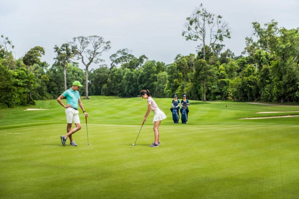 Du lịch golf có nhiều thuận lợi để phục hồi, phát triển -0