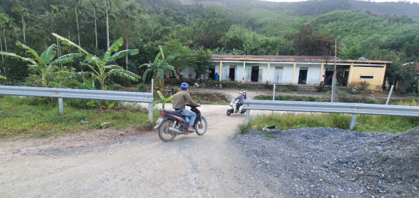 Đà Nẵng:  Chấn chỉnh tình trạng “phá rào chắn”, mở đường tắt cao tốc La Sơn – Túy Loan gây hiểm họa TNGT -0