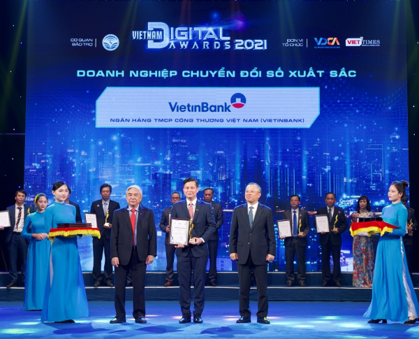 VietinBank được vinh danh là Doanh nghiệp chuyển đổi số xuất sắc Việt Nam năm 2021 -0