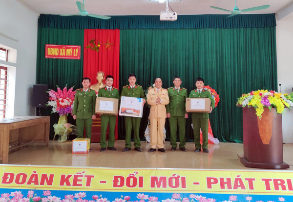 Cục CSGT làm việc với Công an một số xã trọng điểm của tỉnh Nghệ An -0