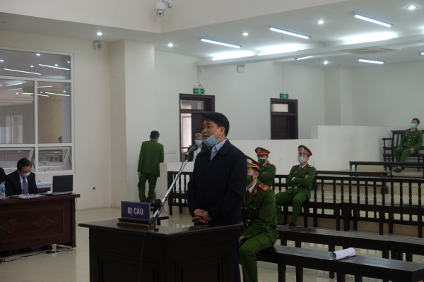 Cựu Chủ tịch UBND TP Hà Nội Nguyễn Đức Chung lại hầu toà trong vụ can thiệp trúng thầu -0