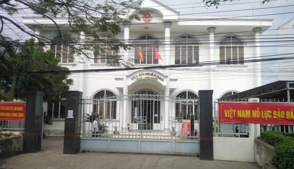 Thư ký Tòa án huyện Ninh Phước lập khống biên bản, ghi thêm vào hồ sơ vụ án -0