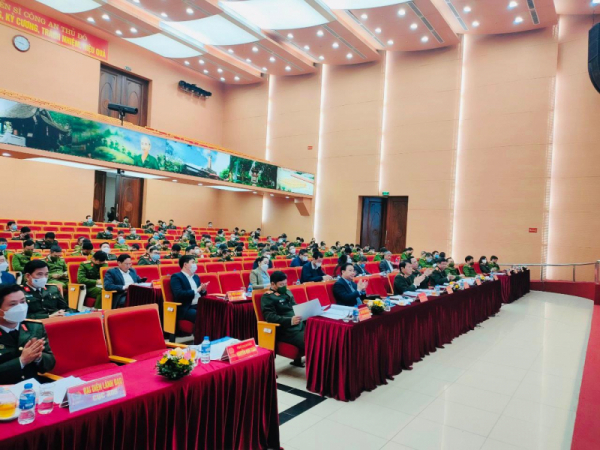 Seminar discusses measures to ensure security for urban areas, apartment buildings in Hanoi -0