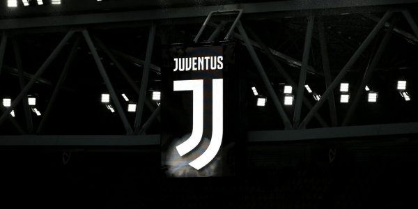 Juventus bị cáo buộc gian lận tài chính -1