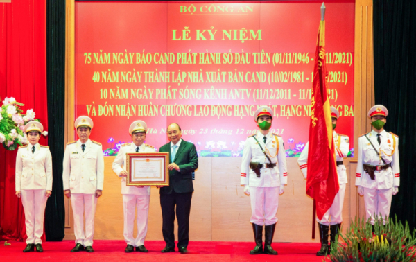 Public security press, media and publishing sector honored with Labor Medals -0