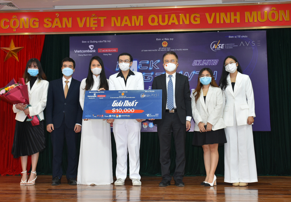 Lễ trao giải Hack4Growth Unlimited 2021 - Vinh danh các nhà sáng tạo người Việt trên toàn thế giới -0