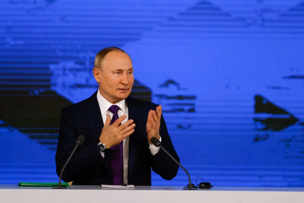 Tổng thống Putin: Mỹ mới là người đưa tên lửa đến gần biên giới Nga -0