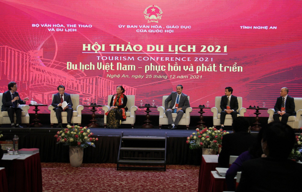 Nhiều giải pháp phục hồi và phát triển du lịch Việt Nam trong tình hình mới -0