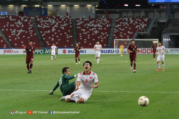 Thái Lan 0-0 Việt Nam (hiệp 1): Quyết chiến vì danh dự -1