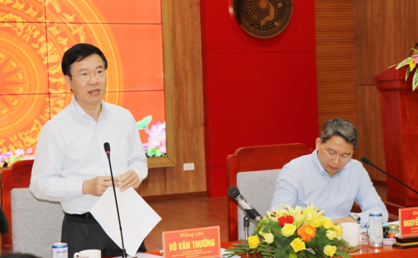 Đồng chí Võ Văn Thưởng làm việc với Ban Thường vụ Tỉnh ủy Khánh Hòa -0