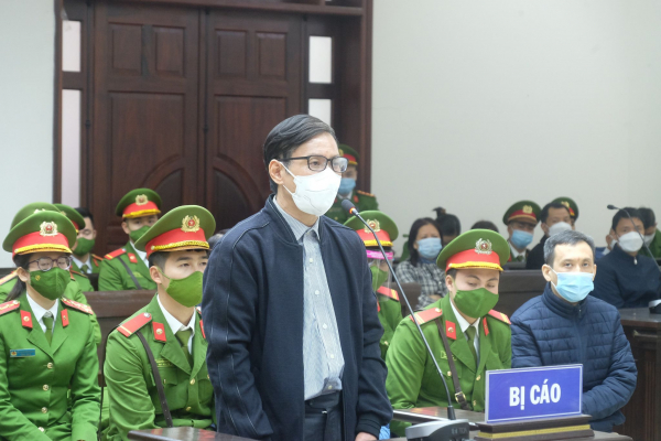 Phiên toà xét xử vụ can thiệp trúng thầu ở Hà Nội: Cấp trên, cấp dưới đổ lỗi cho nhau vì Nhật Cường -0