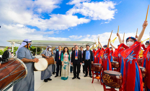 Đoàn Nghệ thuật Trống hội biểu diễn tại lễ mở cửa lớn EXPO 2020 -0