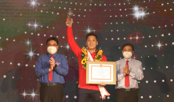 Thành phố Hồ Chí Minh vinh danh 14&nbsp;công dân trẻ tiêu biểu -0
