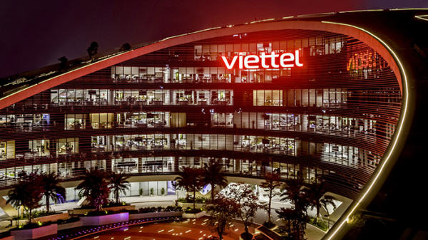 Đạt doanh thu 274 nghìn tỷ đồng năm 2021, Viettel dẫn đầu ngành về kết quả kinh doanh -0