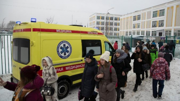 Nga sơ tán khẩn 150 trường học bị doạ đánh bom  -0