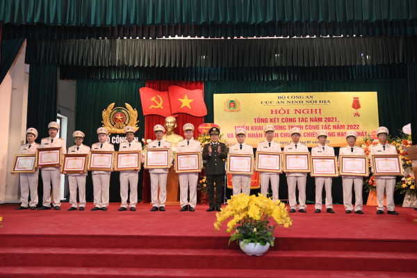  Đấu tranh làm thất bại mọi âm mưu, hoạt động chống phá của các thế lực thù địch, phản động -0