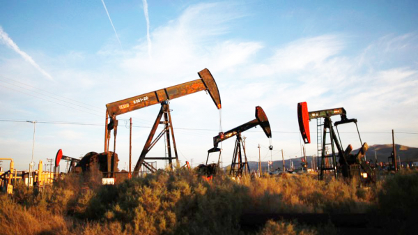 Cuộc khủng hoảng giá dầu và bàn cờ địa chính trị -0