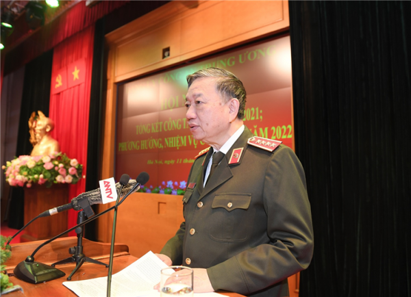 Minister To Lam requests Party committees of all public security units to pay more attention to Party building -0