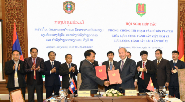 Vietnamese MPS hosts 11th Vietnam-Laos conference on cooperation in crime prevention and control -0