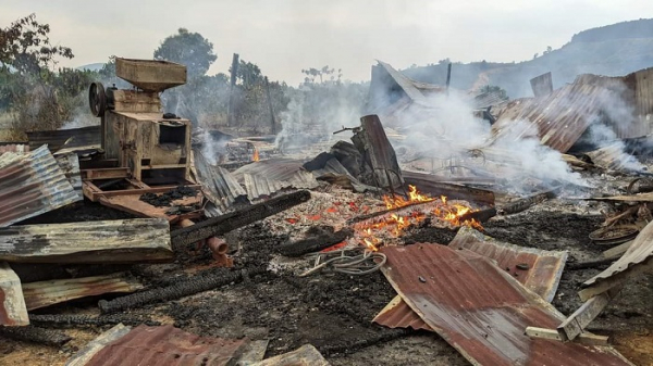 Hỏa hoạn cháy rụi nhà của hộ nghèo ngày cận Tết -0