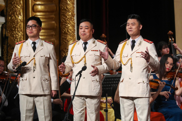 Rộn ràng Hoà nhạc chào xuân “New Year Concert 2022” -0