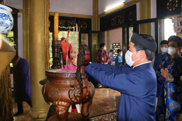 Thừa Thiên-Huế khai hội đền Huyền Trân Xuân Nhâm Dần -0
