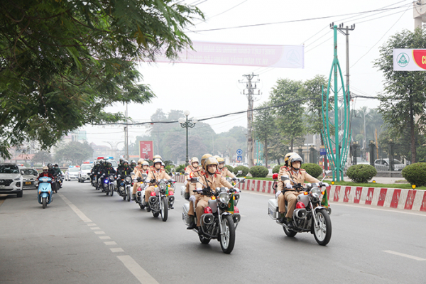 Nhiều cách làm sáng tạo bảo đảm trật tự, an toàn giao thông -0