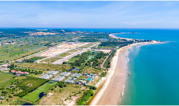 Bất động sản Bình Thuận “vào guồng” sau Tết, nhà đầu tư tăng tốc đón sân bay, cao tốc về đích cuối năm 2022 -0
