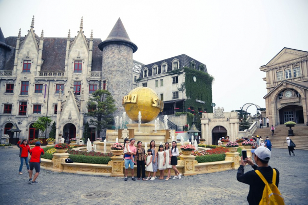 Đà Nẵng: Nhiều hoạt động, khu du lịch nổi tiếng nhộn nhịp mở cửa đón du khách trở lại -0