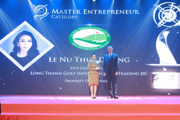 Bà Lê Nữ Thùy Dương - Nhà lãnh đạo Golf Long Thành được vinh danh “Doanh nhân xuất sắc Châu Á 2021” -0