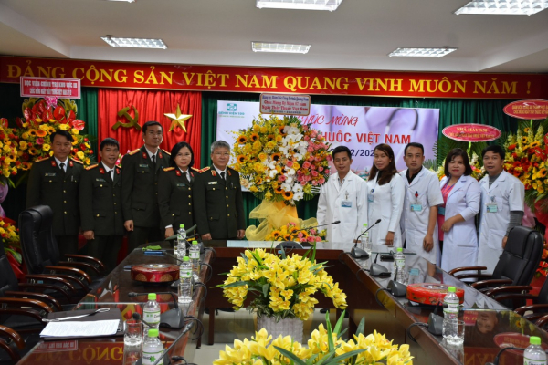 UBND tỉnh Quảng Nam tặng bằng khen cho Bệnh viện 199 – Bộ Công an về thành tích xuất sắc trong phòng, chống dịch COVID-19 -0