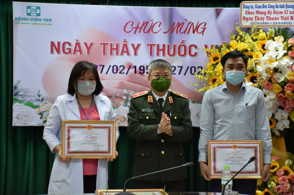 UBND tỉnh Quảng Nam tặng bằng khen cho Bệnh viện 199 – Bộ Công an về thành tích xuất sắc trong phòng, chống dịch COVID-19 -1