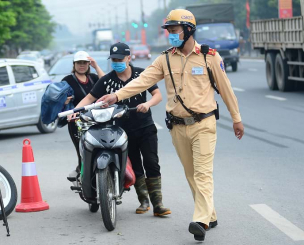 Cảnh sát giao thông Hà Nội hướng dẫn 9 bước nộp phạt vi phạm giao thông qua mạng từ 1/3 -0