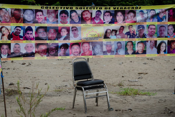 Cuộc chiến chống ma túy và những ngôi mộ tập thể ở Mexico -0