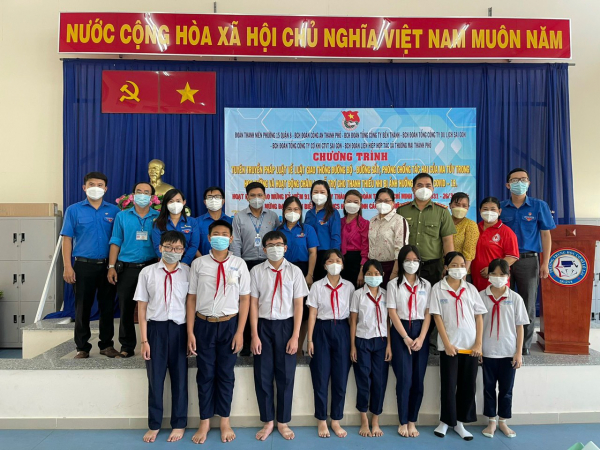 Tuổi trẻ Công an TP Hồ Chí Minh xung kích tuyên truyền kéo giảm tội phạm -1