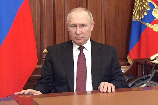 Tổng thống Putin kêu gọi Ukraine đầu hàng -0