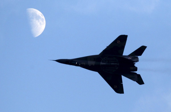 Mỹ từ chối đề xuất sử dụng máy bay chiến đấu giúp Ukraine  -0