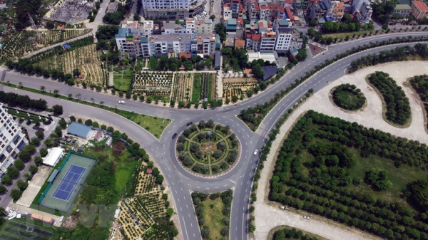 Modern intersection give Hanoi urban facelift -0